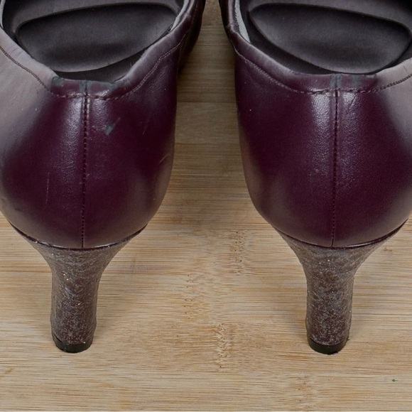 LifeStride Mickie Burgundy Glitter Cap Toe Pumps – Size 11 - Picture 13 of 14